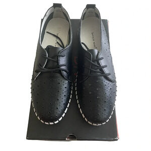 Bernie Mev. Womens TW36 Black Oxford Shoes